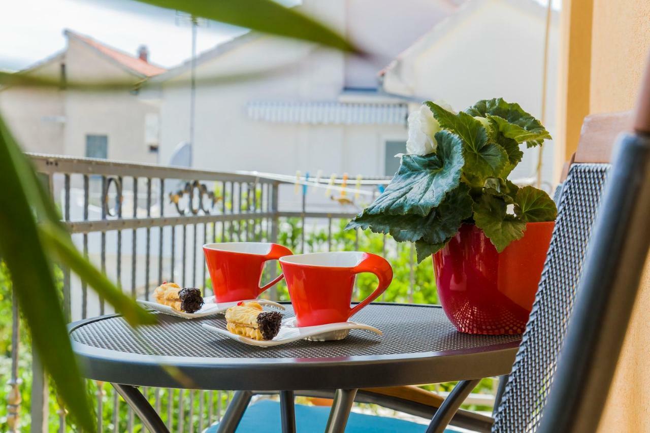 Holiday Home Mirela Orebic Exterior photo